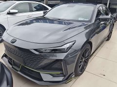 Changan UNI-V 1.5T premium - фото 2