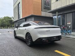 Zeekr 007 rear-wheel drive enhanced version 75kWh - фото 16