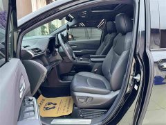 Toyota SIENNA 2.5L hybrid four-wheel drive premium version - фото 10