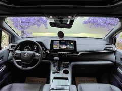Toyota SIENNA 2.5L hybrid four-wheel drive premium version - фото 18