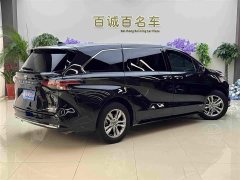 Toyota SIENNA 2.5L hybrid four-wheel drive premium version - фото 6