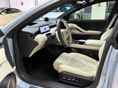 NIO ET5T 75kWh Touring - фото 9