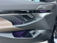 BMW 5 Series 525Li M Sports Package - фото 5