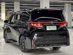 Toyota Wilfa 2024 Crown Dual Engine 2.5L Supreme Executive Edition - фото 6