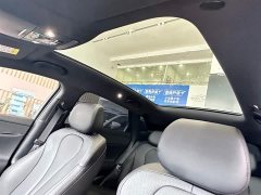 Lynk & Co Hiace 06 EV 605 Pilot Pro Edition - фото 12
