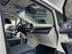 Lynk & Co Century 2.0T four-seater private version - фото 9