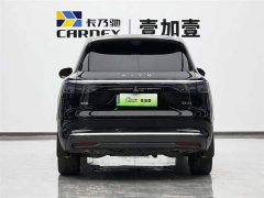 AITO Wenjie M8 extended range Max version 53.4kWh 5-seater version (192-line lidar) - фото 17