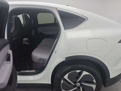 NIO EC6 75kWh - фото 12