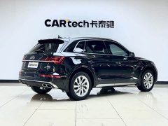 Audi Q5L 40T luxury and dynamic - фото 3