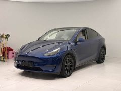 Tesla Model Y long-range all-wheel drive version - фото 1