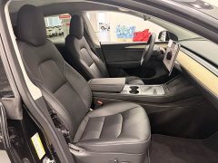 Tesla Model Y long-range all-wheel drive version - фото 9