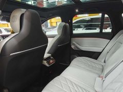 NIO ES6 75kWh - фото 11