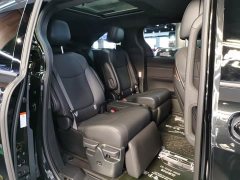 Toyota Granvia 2024 2.5L Hybrid Premium PLUS AWD - фото 17