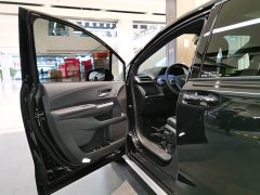 Toyota Granvia 2024 2.5L Hybrid Premium PLUS AWD - фото 6