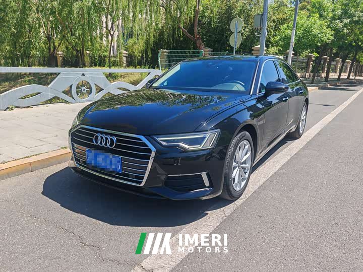 Audi A6L 40 TFSI Luxury Elegant Edition - автомобиль из Китая