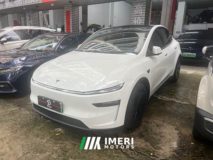 Tesla Model Y facelift long-range rear-wheel drive version - автомобиль из Китая