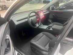 Tesla Model Y facelift long-range rear-wheel drive version - фото 5