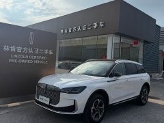Lynk & Co Adventurer 2.0T front-wheel drive and elegant - фото 1