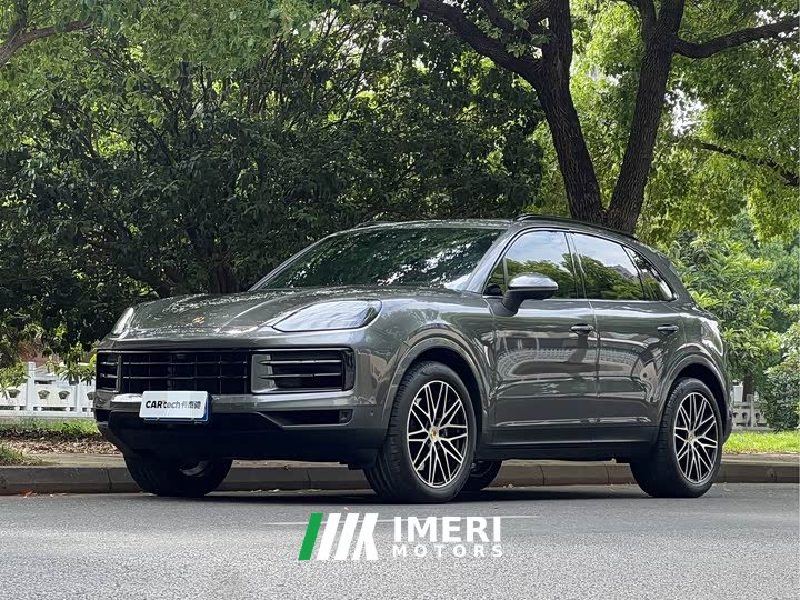 Porsche 2024 Porsche Cayenne 3.0T - автомобиль из Китая
