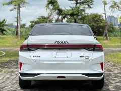 Dongfeng Yixuan MAX 1.5T super cool fashionable dad version - фото 8