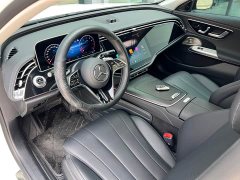 Mercedes-Benz E-Class (imported) E 300 luxury sports version - фото 12