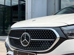 Mercedes-Benz E-Class (imported) E 300 luxury sports version - фото 5
