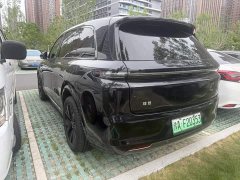 Li Auto Ideal L8 Pro - фото 2