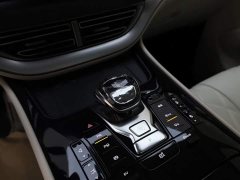 Denza D9 DM-i Intelligent Driving Edition 1020 AWD Premium - фото 20