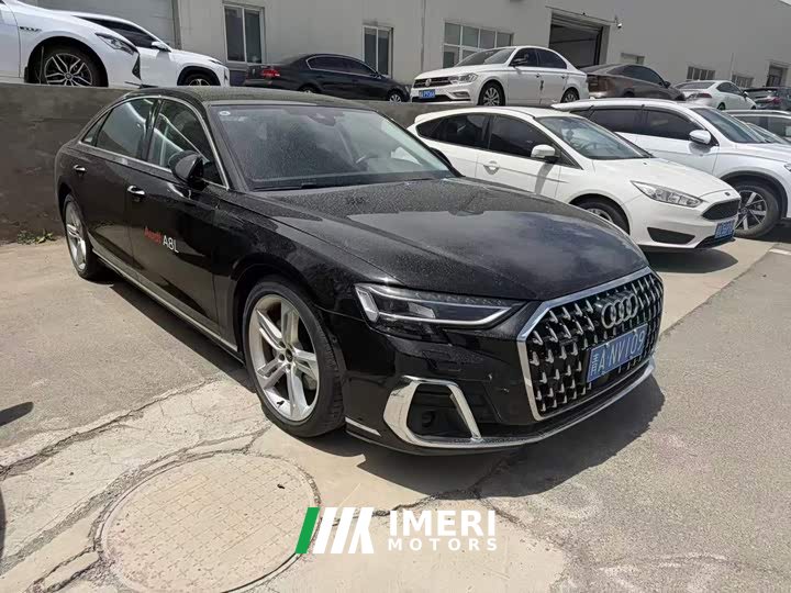 Audi A8 A8L 50 TFSI quattro Premium Selection - автомобиль из Китая