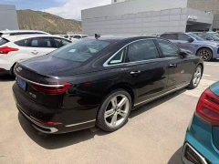 Audi A8 A8L 50 TFSI quattro Premium Selection - фото 2