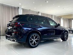 BMW X5 2023 xDrive 30Li Exclusive M Sports Night Package - фото 4