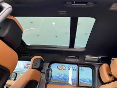 Land Rover Defender 110 5.0T V8 - фото 11