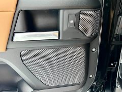Land Rover Defender 110 5.0T V8 - фото 19