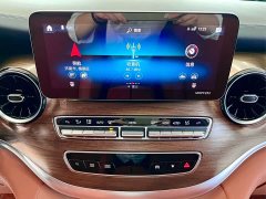 Mercedes-Benz V-Class 2021 V 260 L Long Wheelbase Premium Edition - фото 18