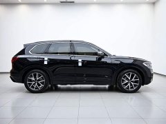 Volkswagen Touareg 3.0TSI Ruixiang Edition Classic Sports Package - фото 6