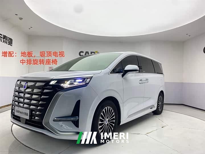 Denza D9 DM-i 1050 exclusive - автомобиль из Китая