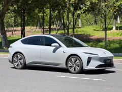 NIO ET5 75kWh - фото 3