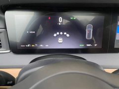 Li Auto ONE Extended-Range 6-Seater - фото 4