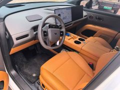 Li Auto Ideal i8 2025 Standard Edition - фото 4