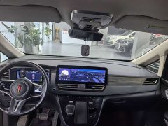 Hongqi HQ9 PHEV 2.0T AWD Business Edition - фото 15