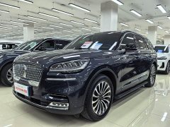 Lynk & Co Pilot 2020 3.0T V6 four-wheel drive premium version - фото 1