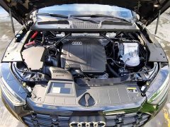 Audi Q5L 45th Anniversary Collector's Edition 40 TFSI Luxurious and Dynamic - фото 9