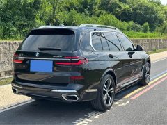 BMW X7 2023 xDrive40i Exclusive M Sports Package - фото 17