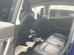 Tesla Model Y standard range rear-wheel drive version - фото 11