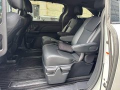 Toyota Grevia 2.5L Hybrid Luxury Edition - фото 10