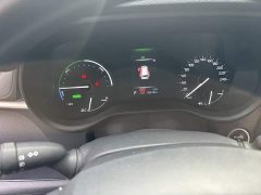 Toyota Grevia 2.5L Hybrid Luxury Edition - фото 8