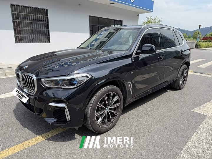 BMW X5 2022 facelift xDrive 30Li exclusive M sports package - автомобиль из Китая