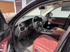 BMW X5 2022 facelift xDrive 30Li exclusive M sports package - фото 7