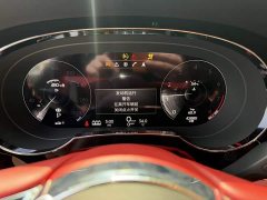 Bentley Bentayga 2018 4.0T V8 - фото 4