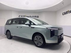 Lynk & Co Everyone 7 facelift super hybrid long battery life version enjoy version - фото 3
